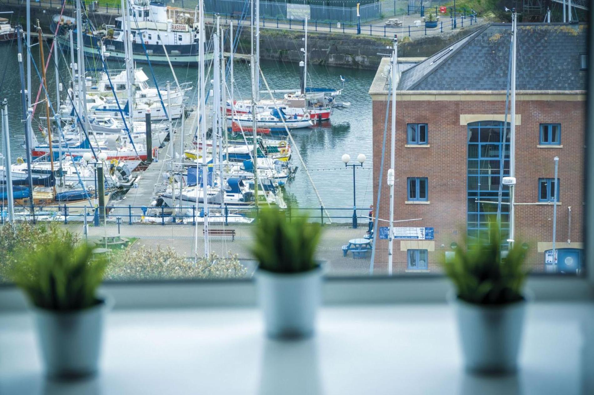 Beach Haven Hideout - 2 Bedroom - Milford Haven Εξωτερικό φωτογραφία