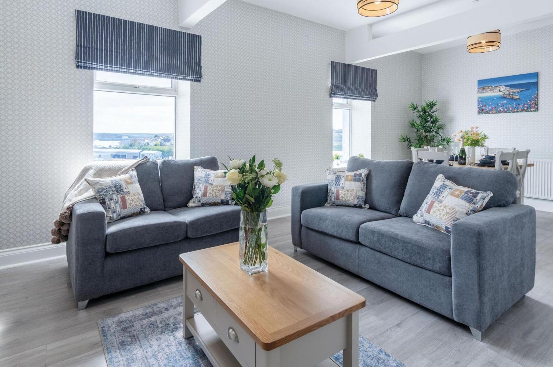 Beach Haven Hideout - 2 Bedroom - Milford Haven Εξωτερικό φωτογραφία